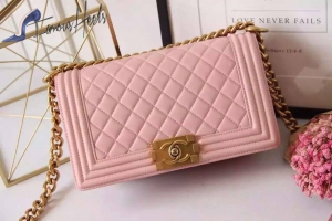 Chanel Boy bag pink lambskin